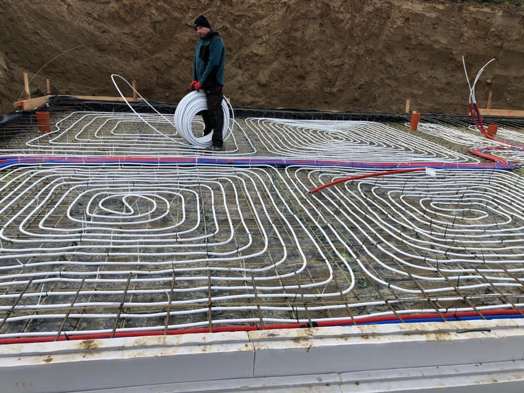 Instalacja płyty fundamentowej z wykorzystaniem prętów kompozytowych Trokotex